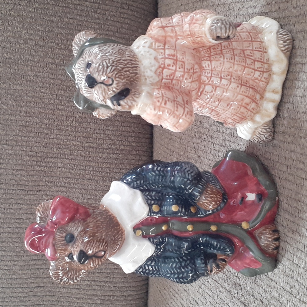 Ceramic Bear Salt and Pepper Shakers
